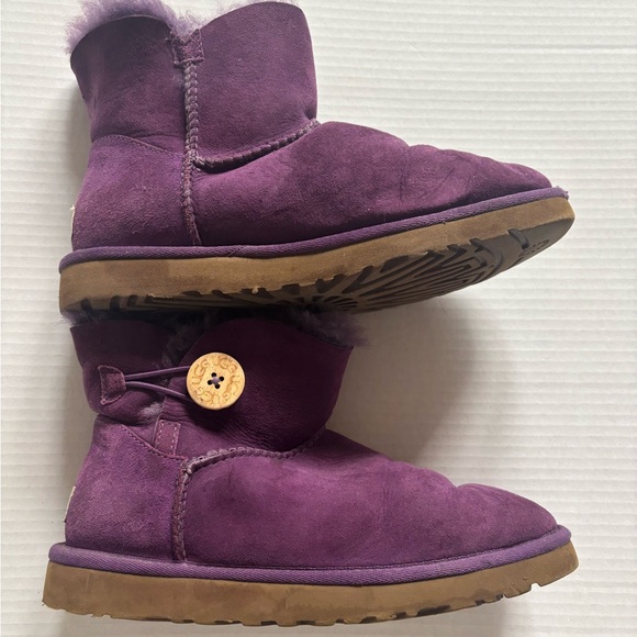 UGG Shoes - UGG Purple Suede Winter Boots